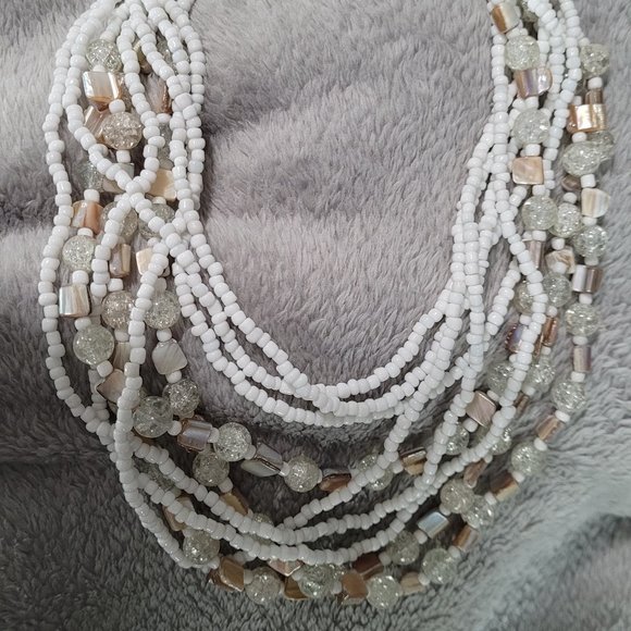 🔥White glass beaded necklace - Picture 7 of 8